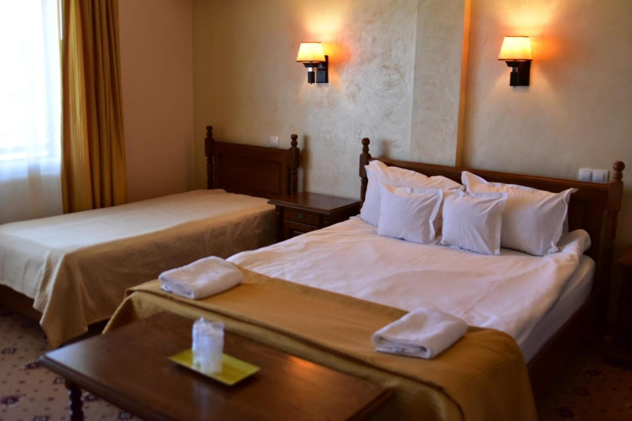 Bellavista Brasov Hotel Sacele Exterior photo